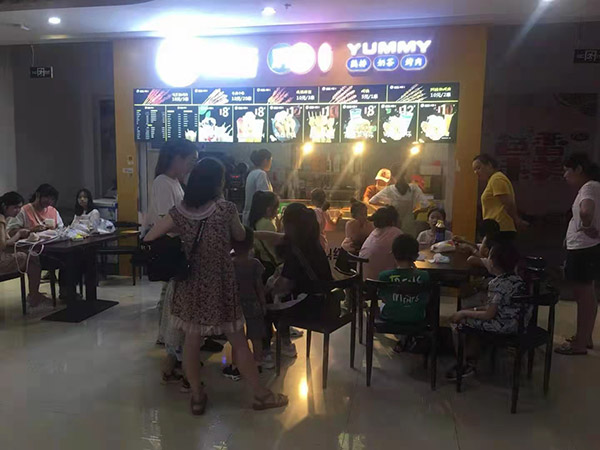德安萬(wàn)象店展示